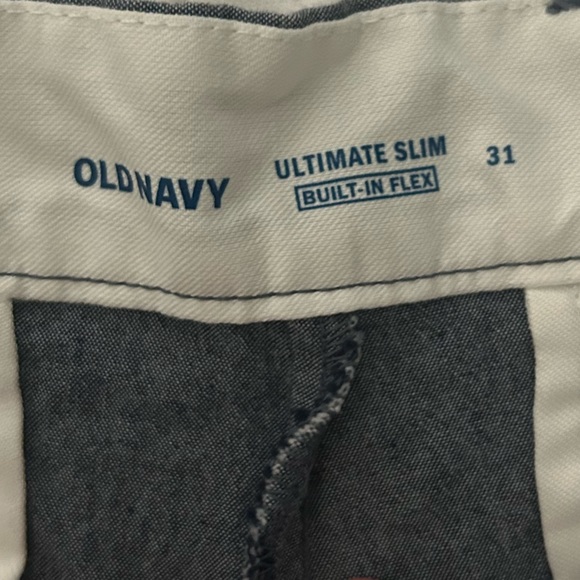 Men’s dark grey khaki shorts - Picture 2 of 3